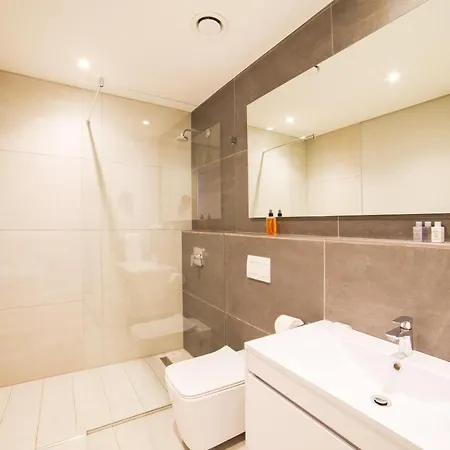 35 On Main By Stay In Luxury Kapstadt Exterior foto