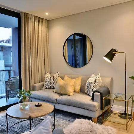 35 On Main By Stay In Luxury Kapstadt Exterior foto