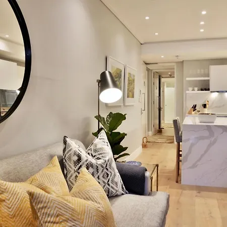 35 On Main By Stay In Luxury Kapstadt Exterior foto