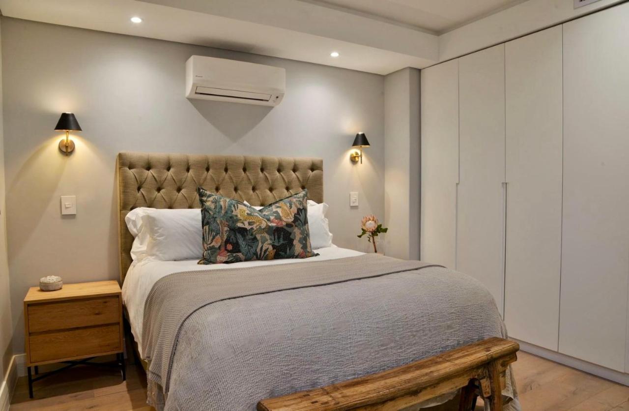 35 On Main By In Luxury Apartment