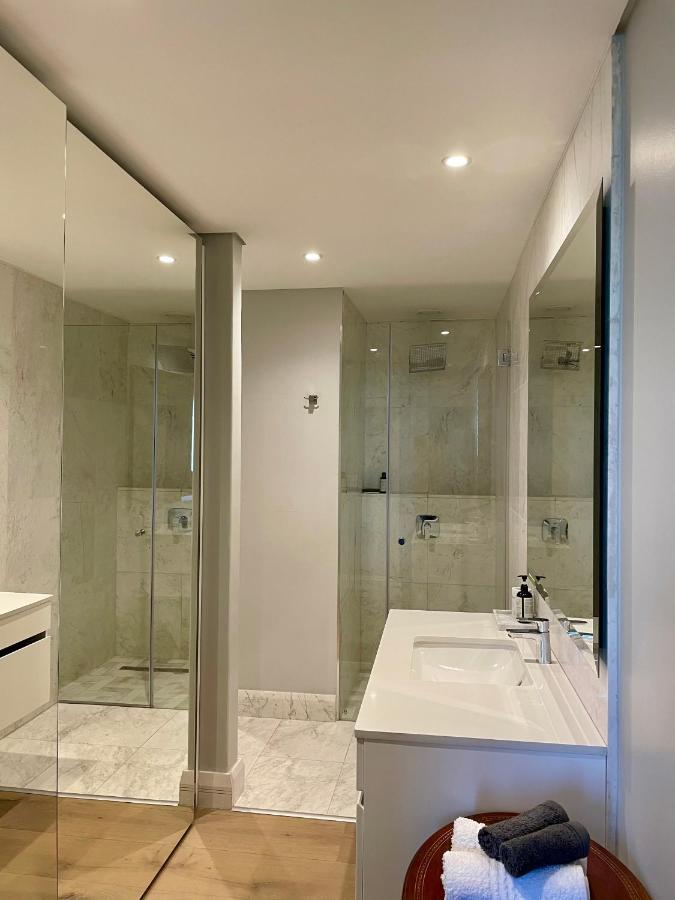 35 On Main By In Luxury Apartment