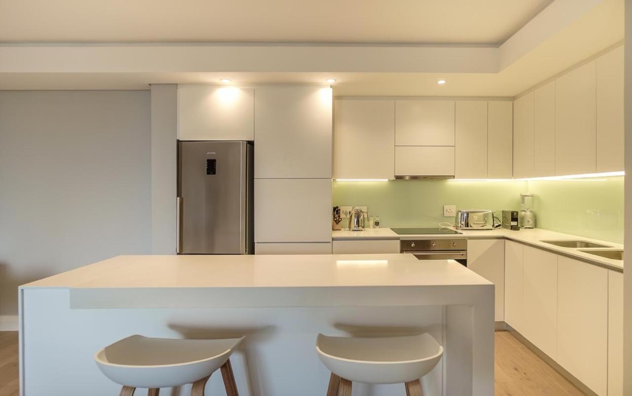 35 On Main By In Luxury Apartment *