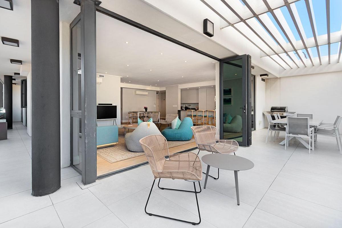 35 On Main By In Luxury Apartment