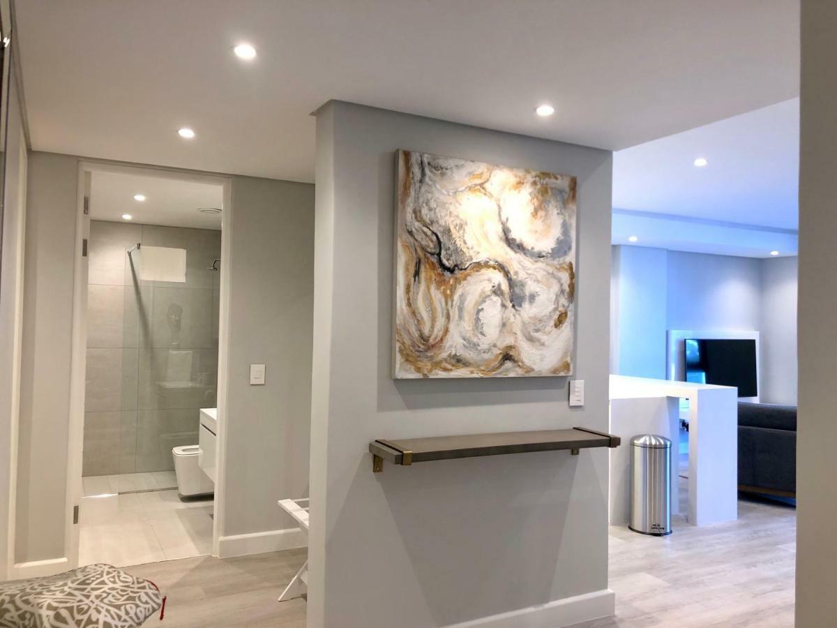 35 On Main By In Luxury * Cape Town